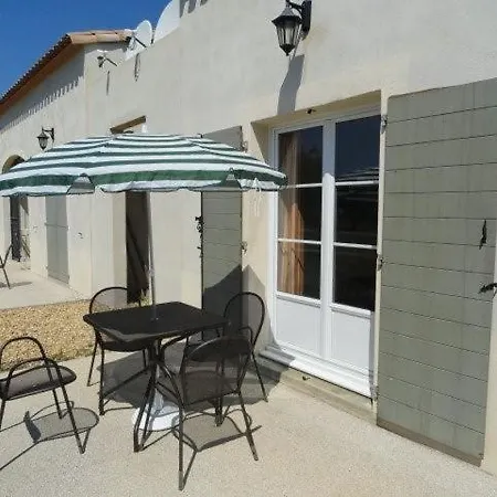 Holiday home 4 Personnes Avec Piscine En Camargue *
