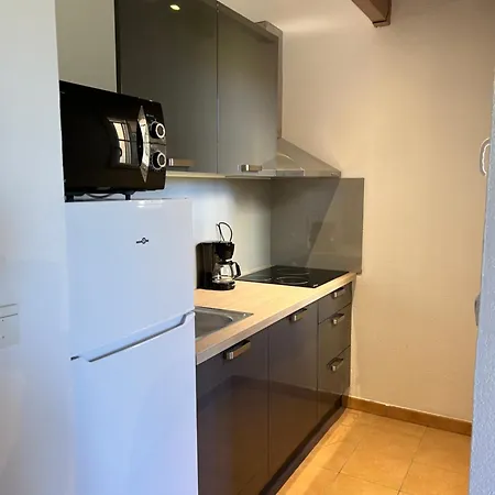 4 Personnes Avec Piscine En Camargue Holiday home Gallargues-le-Montueux
